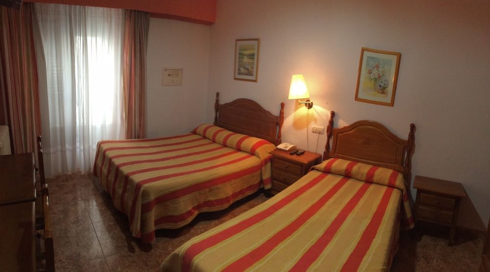 Madrid Playa Rooms Экстерьер фото