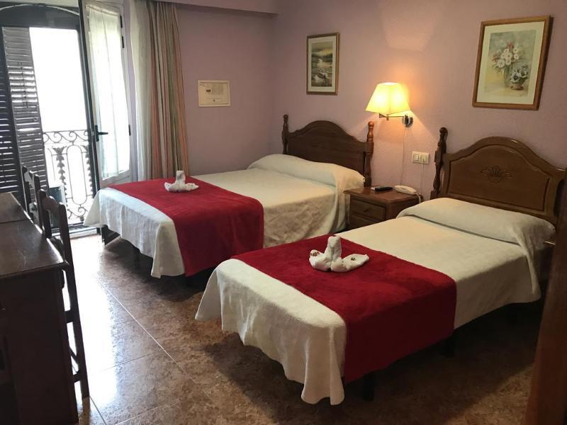Madrid Playa Rooms Экстерьер фото